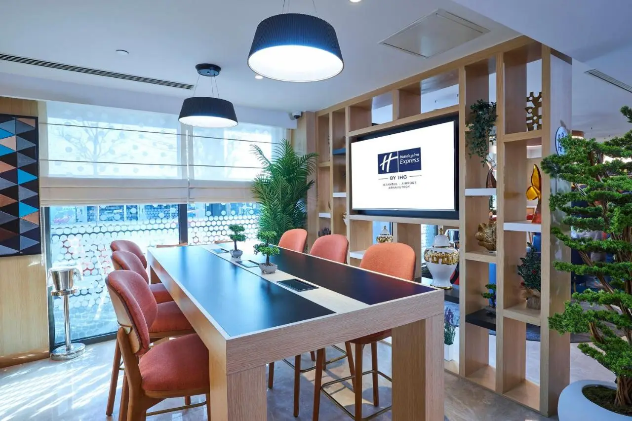Holiday Inn Express Istanbul - Airport Arnavutkoy by IHG