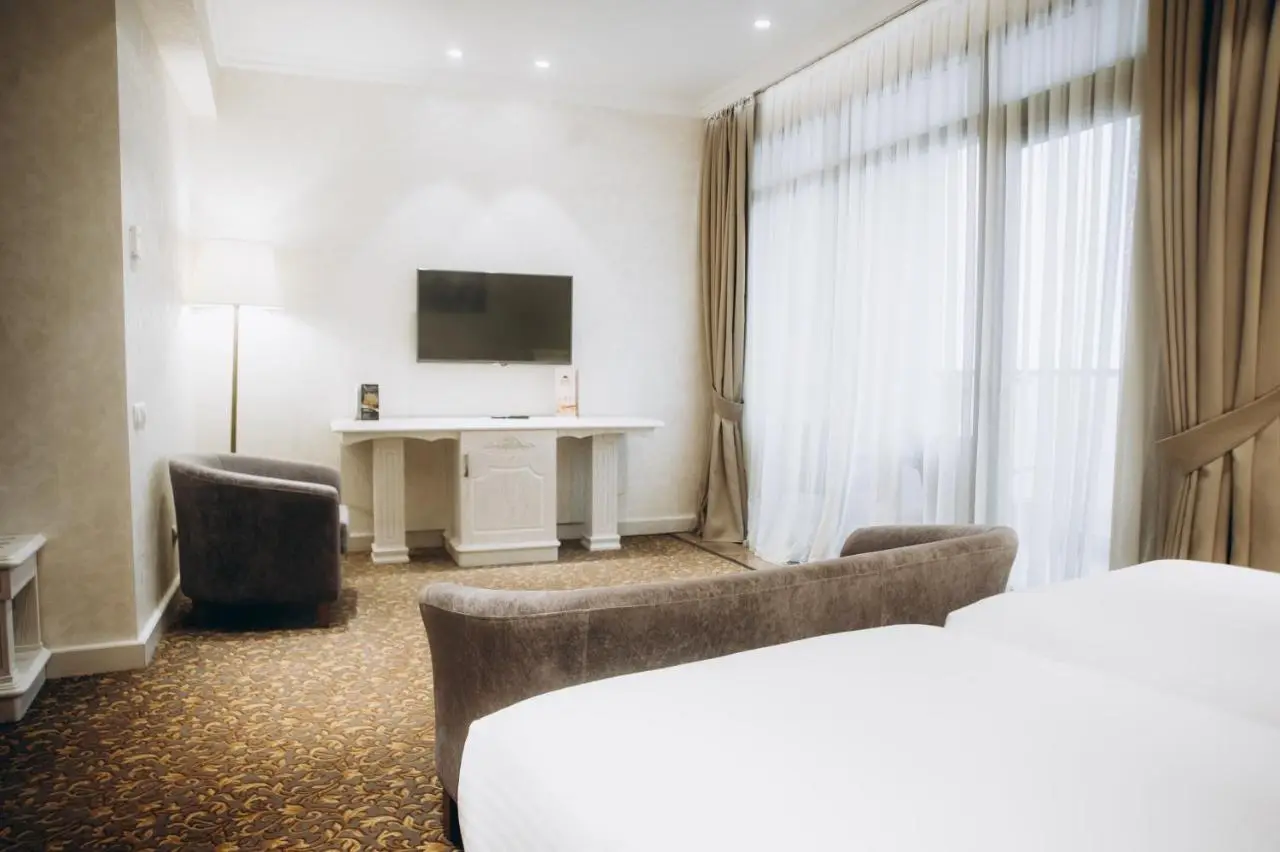 Colosseum Marina Hotel