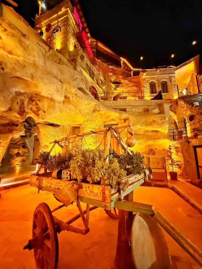 My Cave Suites