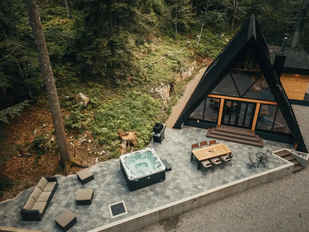 The Cozy Chalet