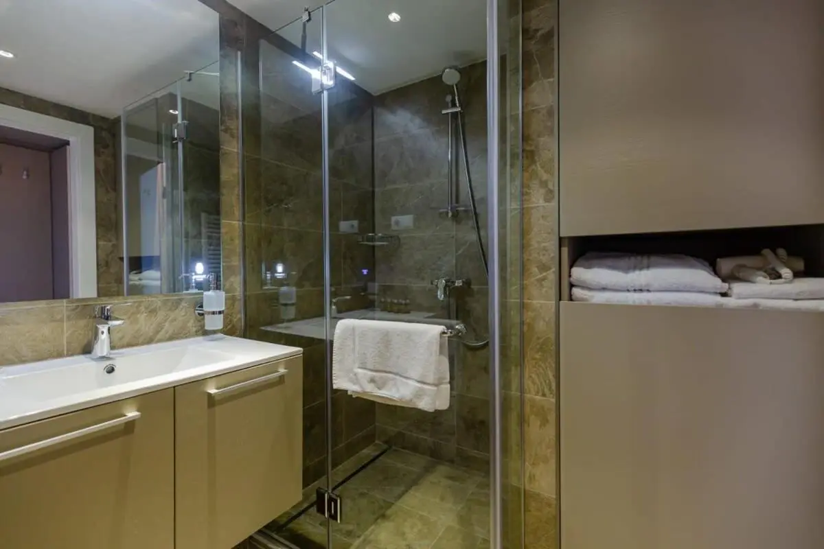 Alliance Palace Marriot Floor 30