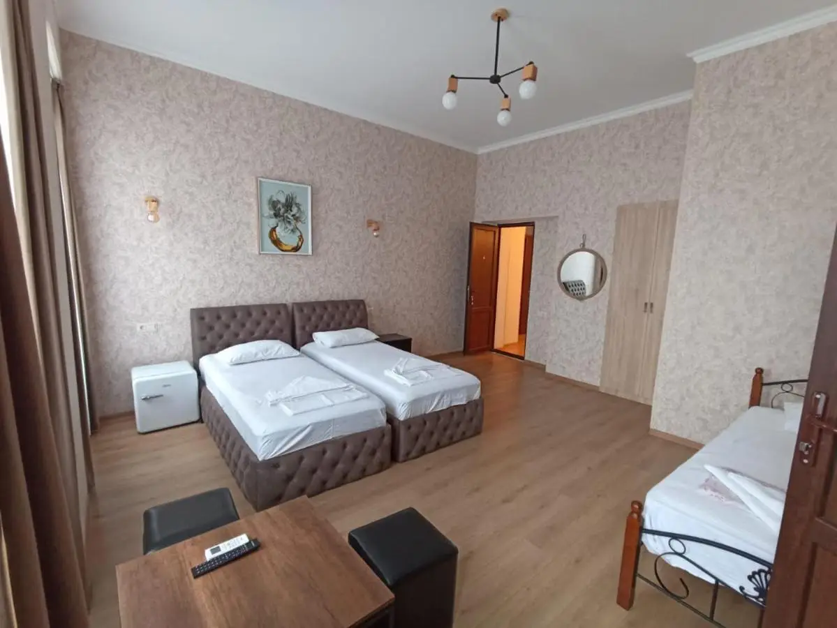 Hotel Guri