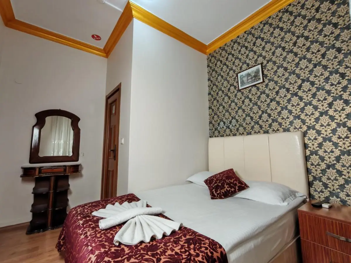 Sirkeci Emek Hotel