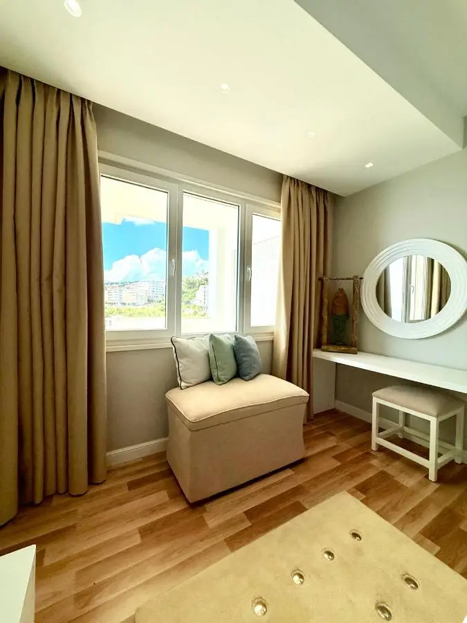 Limani Deluxe Apartments