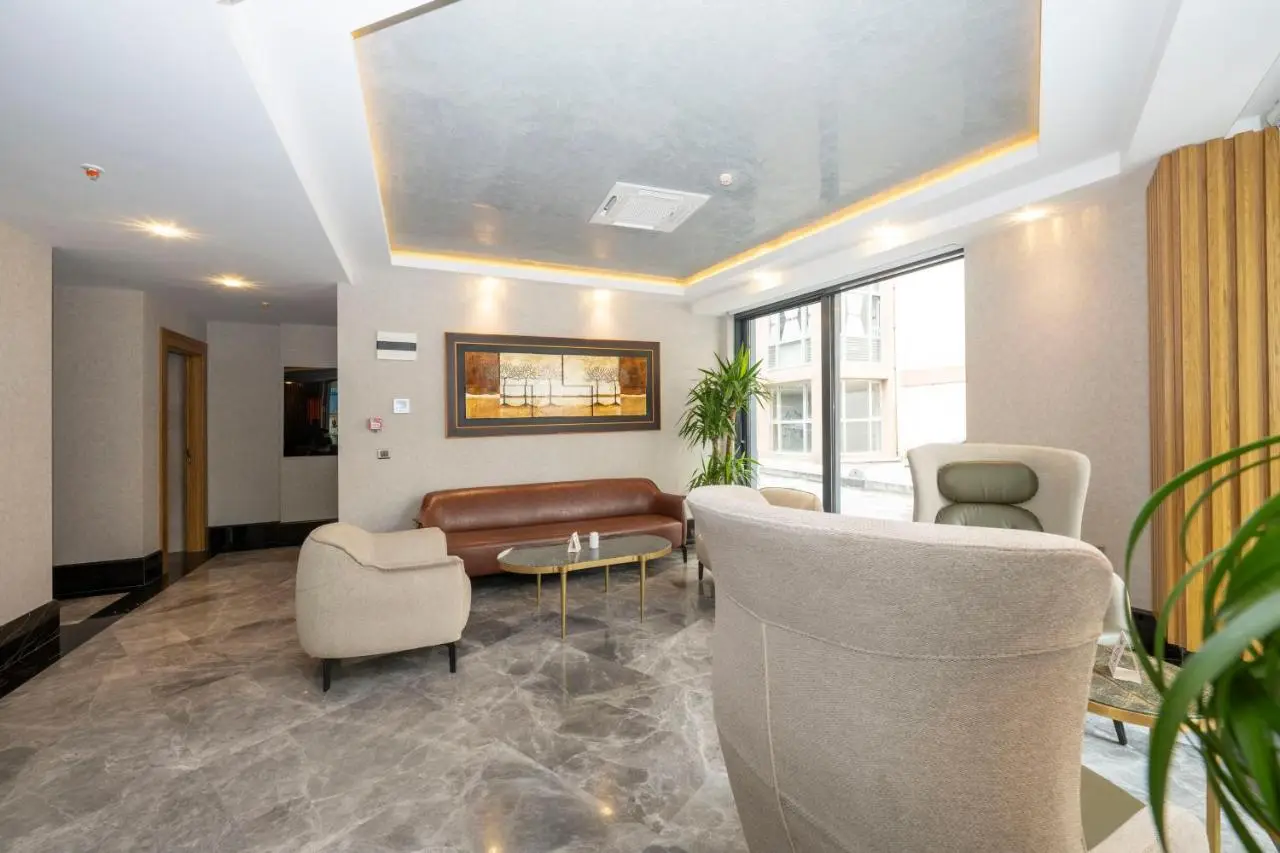 Hotel Ravi
