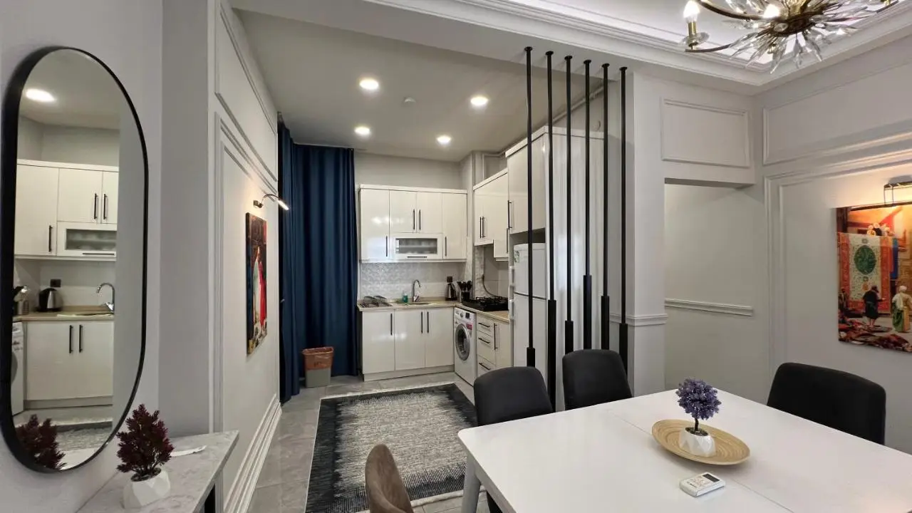 Taksim Square Luxury 4BR Next to Hotels Perfect for Families & Groups