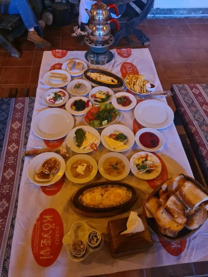 Köyevi Teras Bungolov