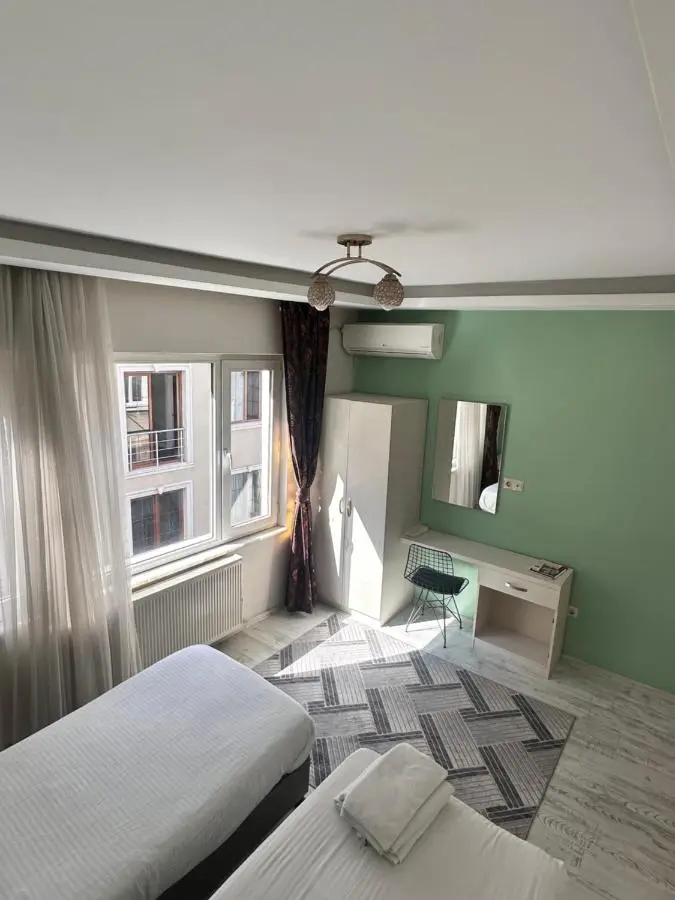 taksim white family suites