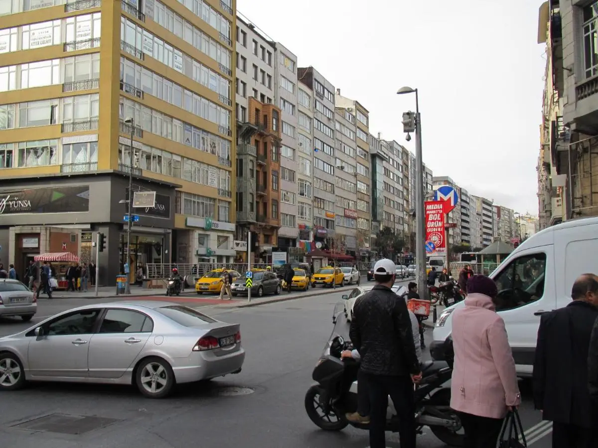 Numi Hotel