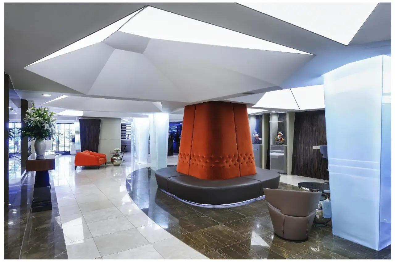 Cartoon Hotel