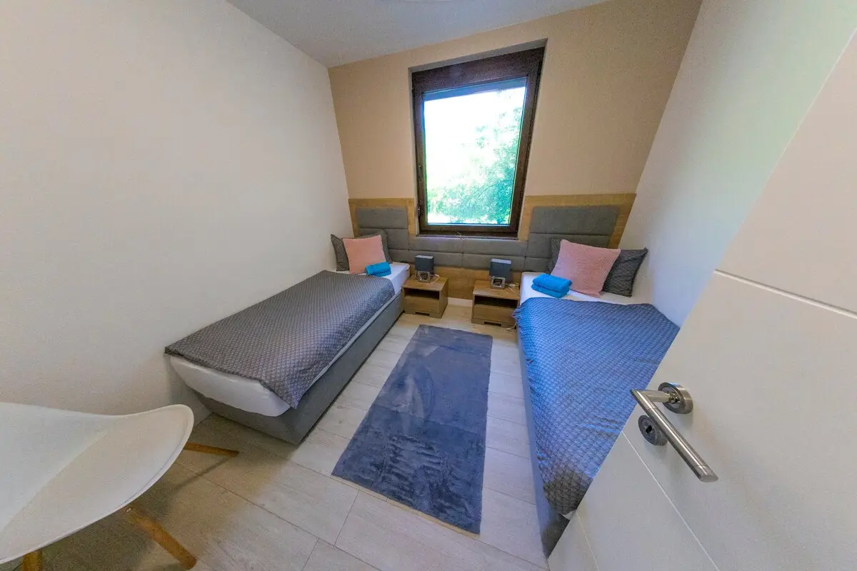 Apartments Edy 1