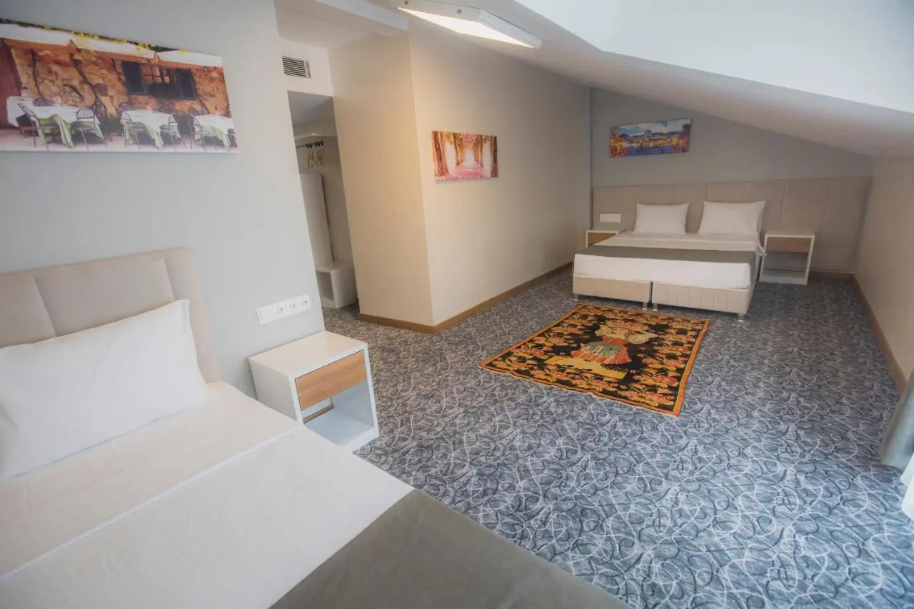 Royal İnci Hotel