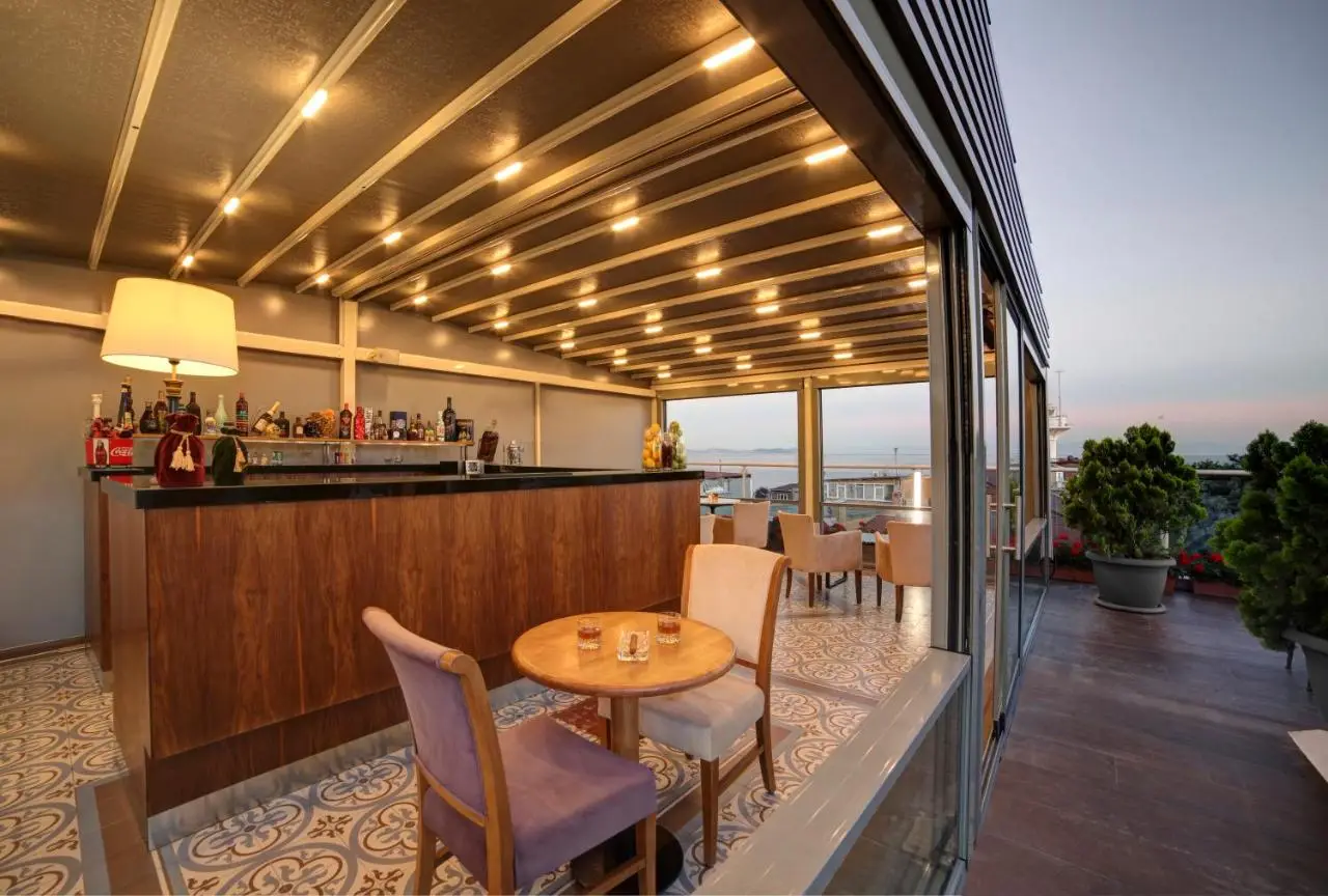 Almina Guest House