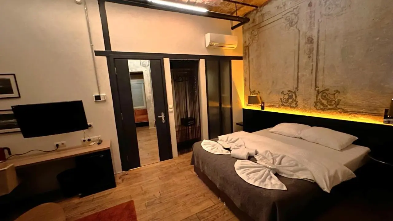 Taksim Galata Tower, Rooms Galata Historical Hotel