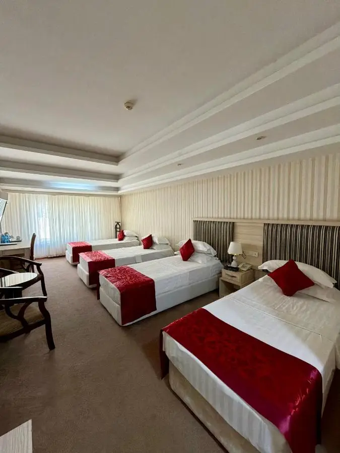Royal Hotel