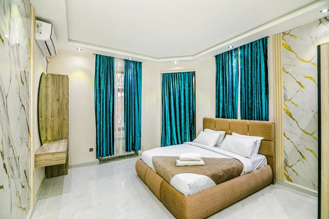 DELUX Apartment in Nizami street