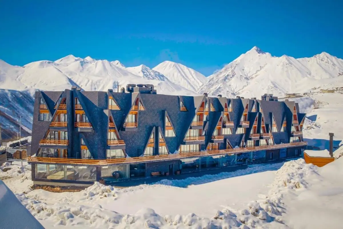 Super Stylish and cozy 2 bedroom 4or6 people Apartment in key location in Marshall Gudauri Project Ski Resort