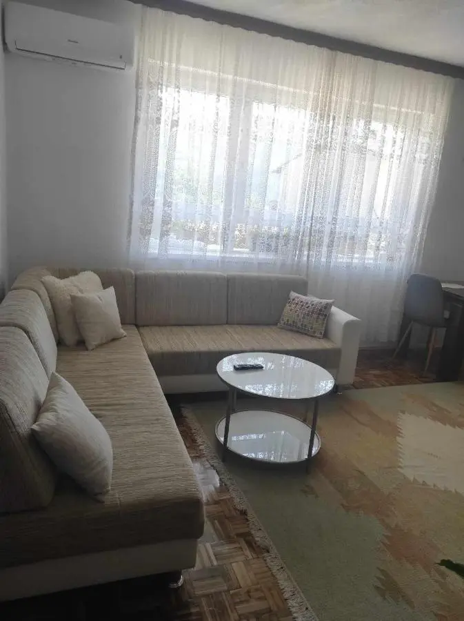 Ajsha Guesthouse