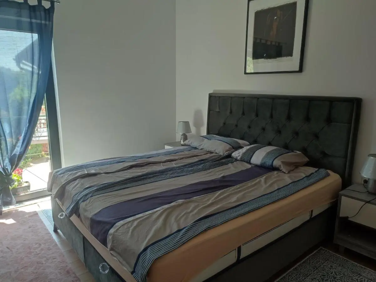 Sarajevo Hills-POOL&JACUZZI private garden Home-Near Old Town