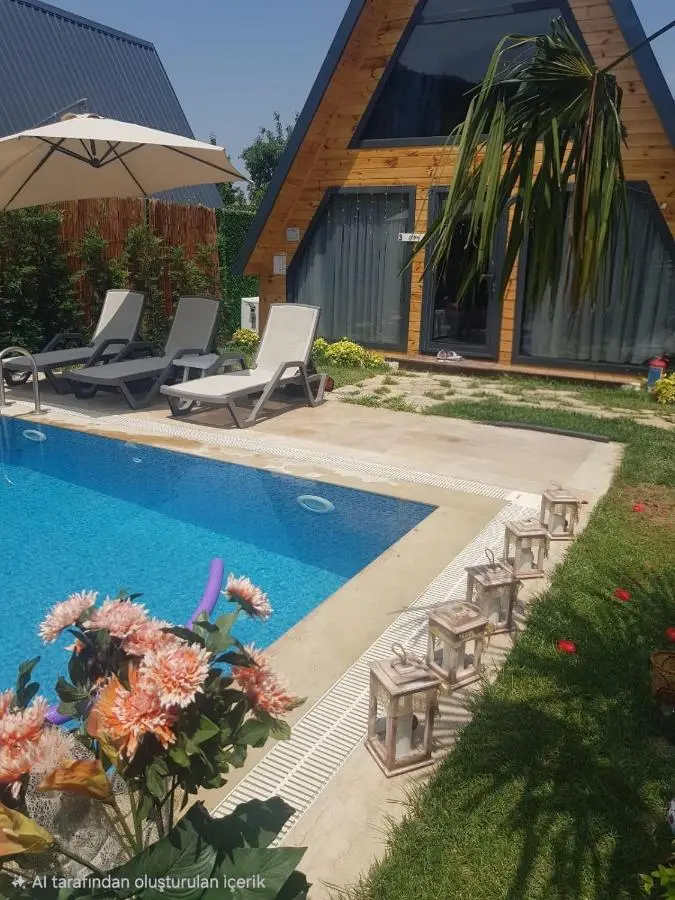 Teona Kartepe Bungalov