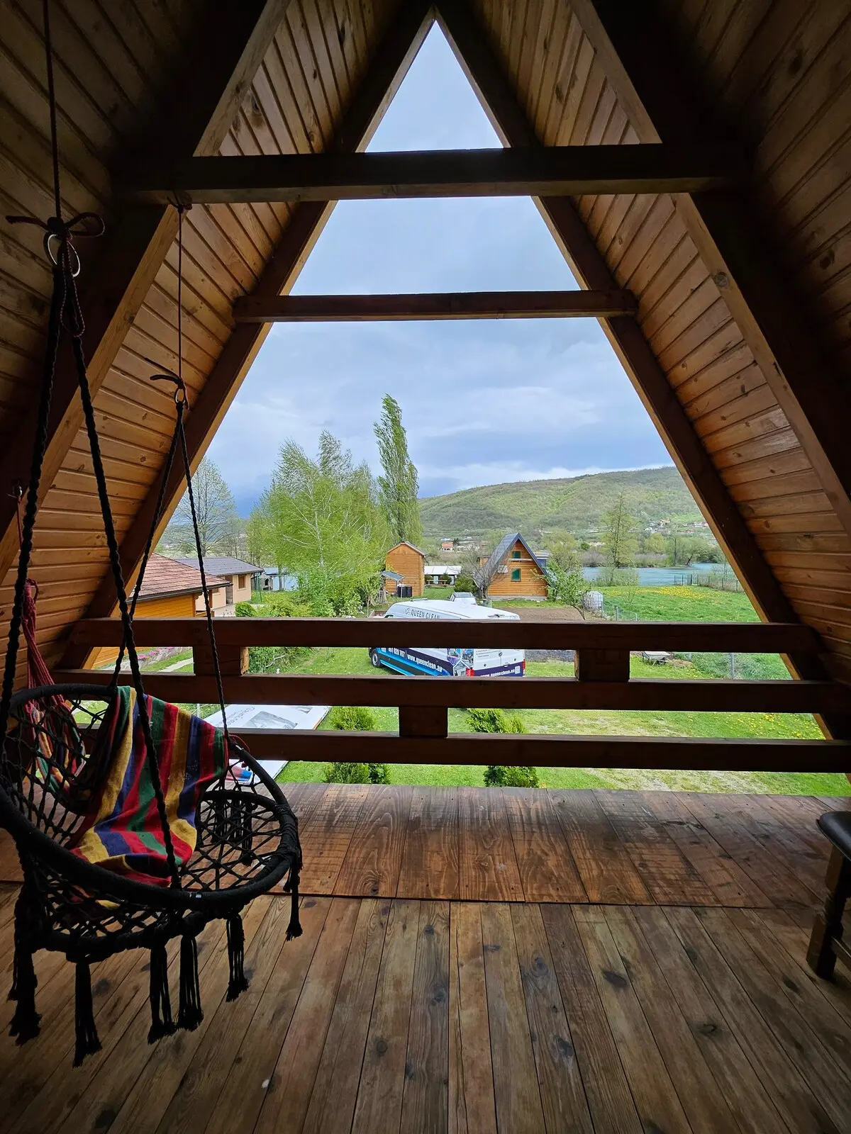 Vikendica na Uni Nejla 2