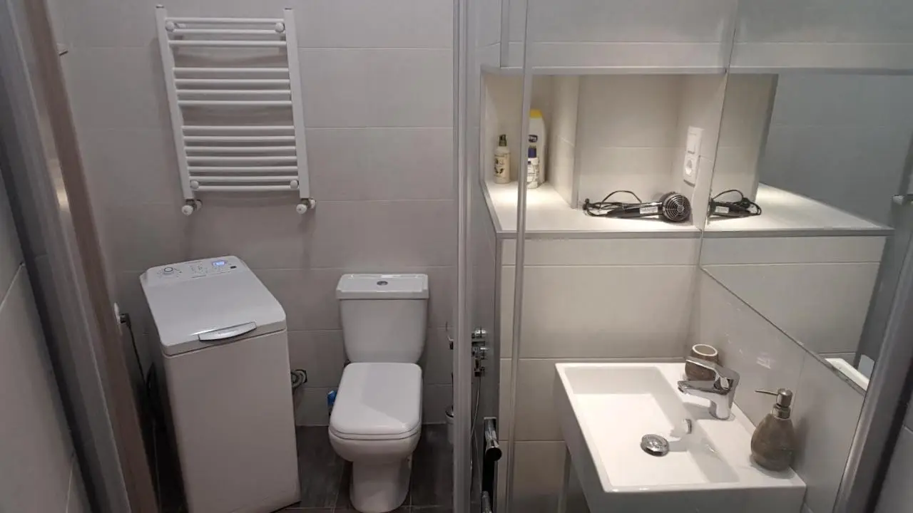 Kita's apartment