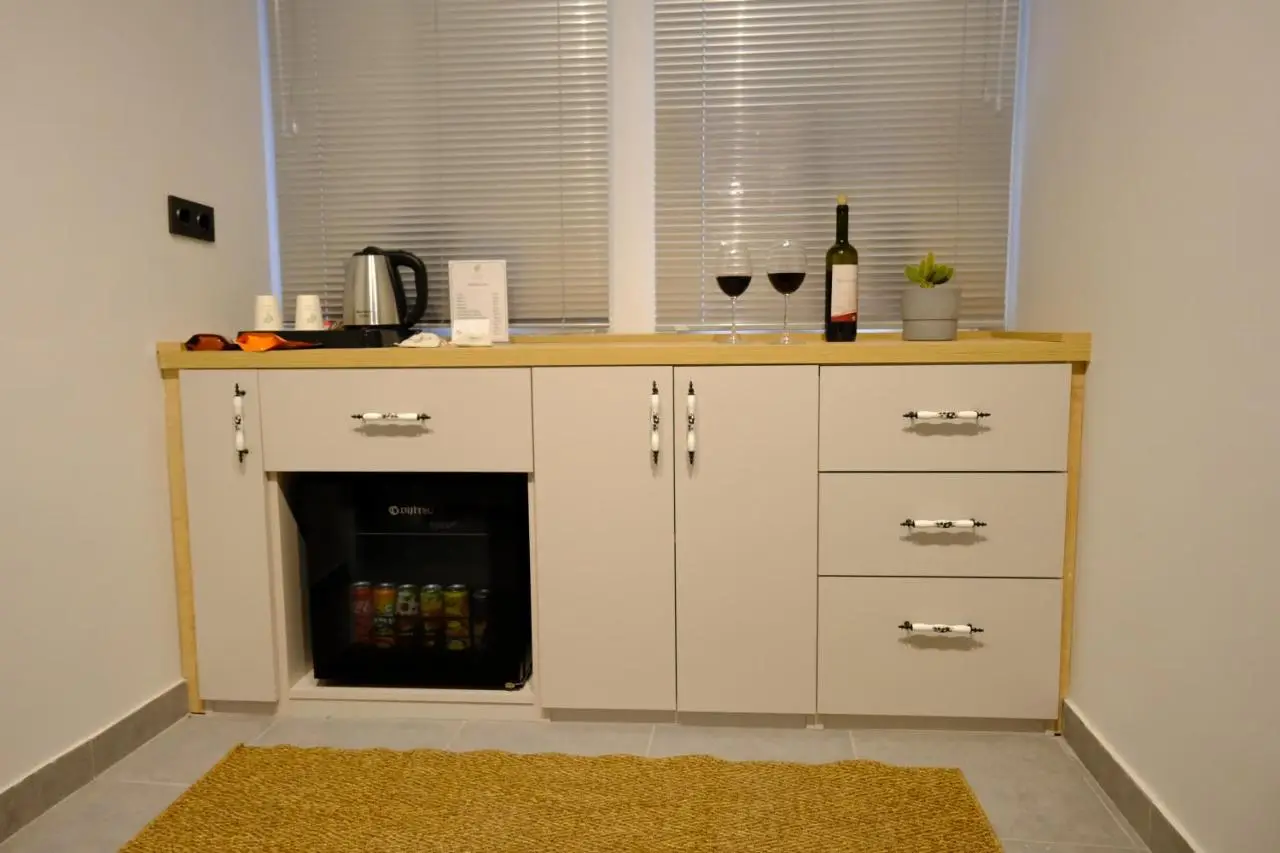 Cactus Suites
