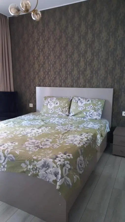 50 meters from the Black Sea coast, Malo