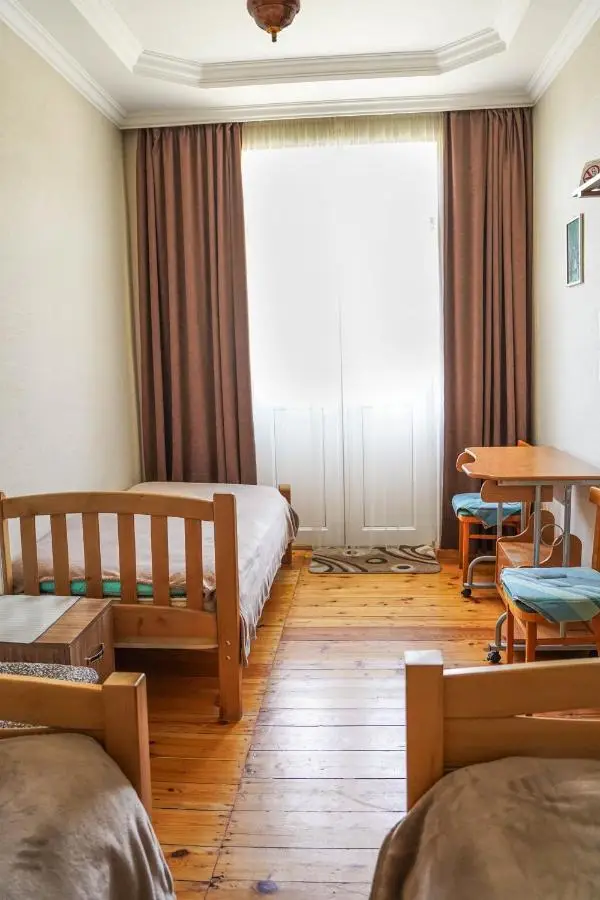 Family Hotel 7 Sisters