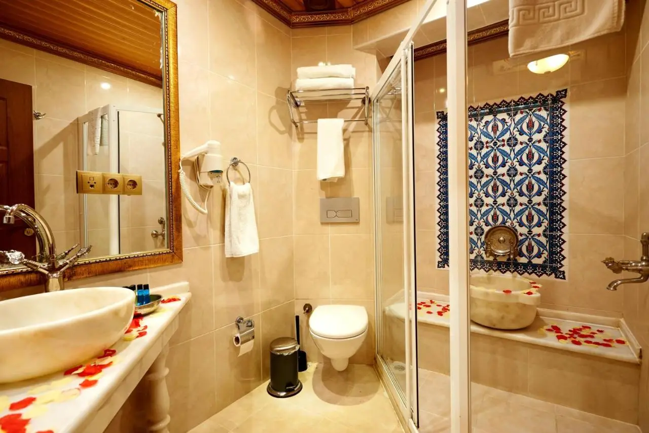 Marmara Deluxe Hotel