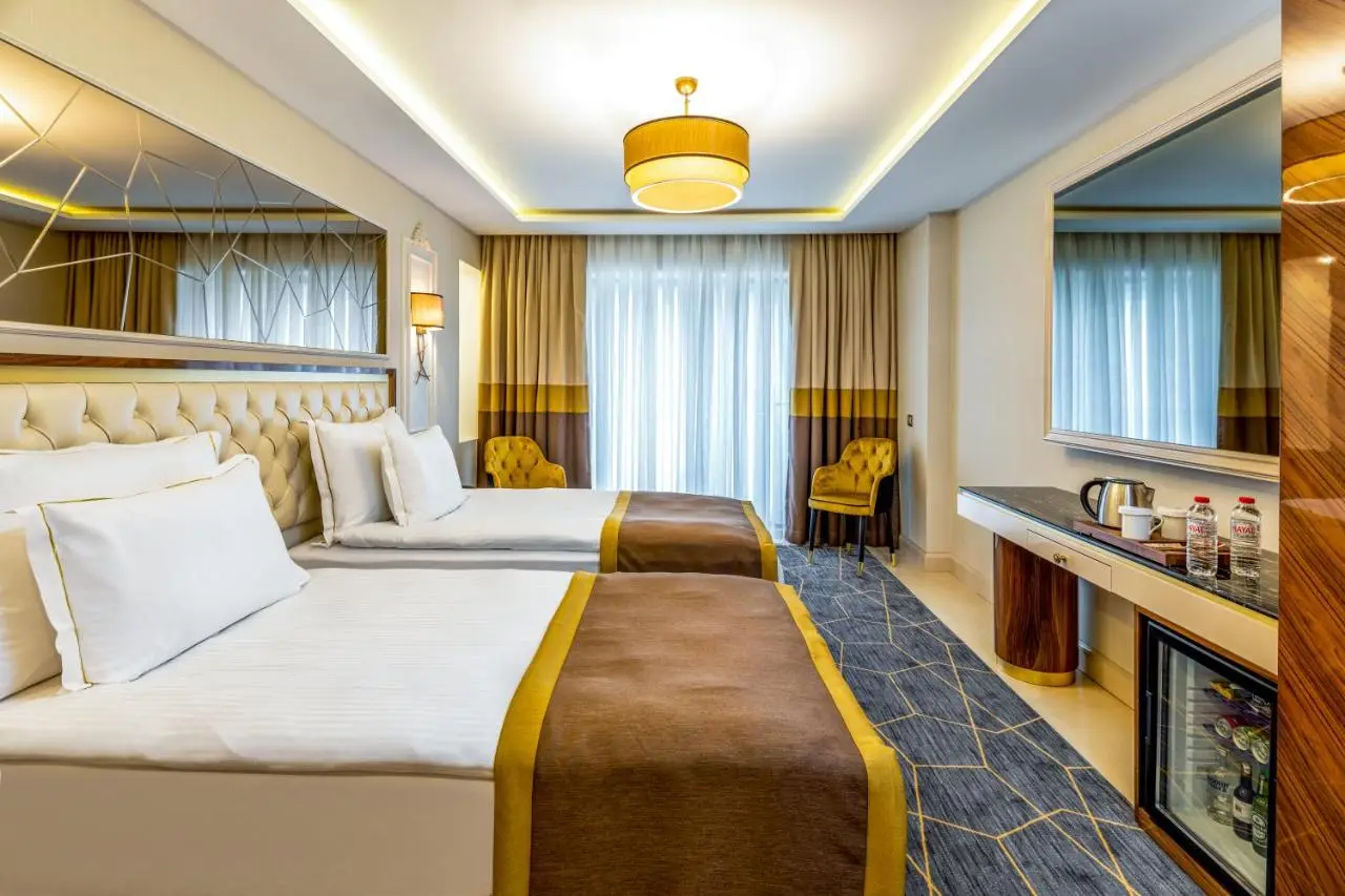 Beethoven Senfoni Hotel
