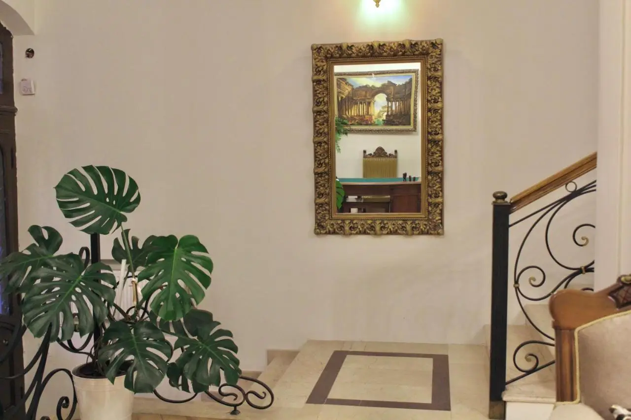 Luxor Garden