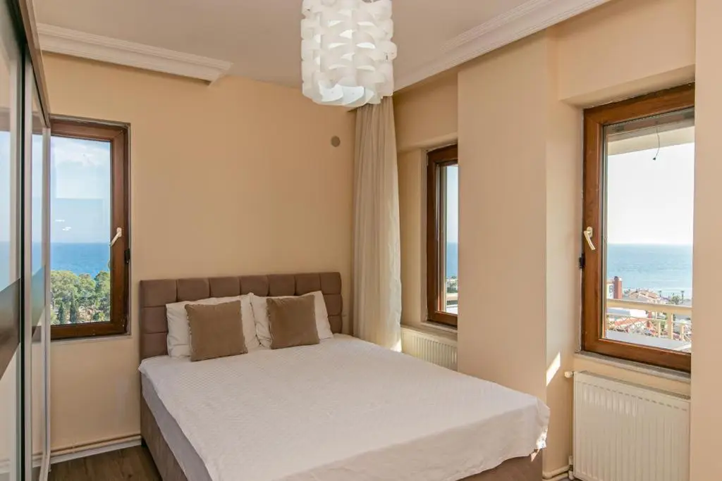 Lara Park Suites