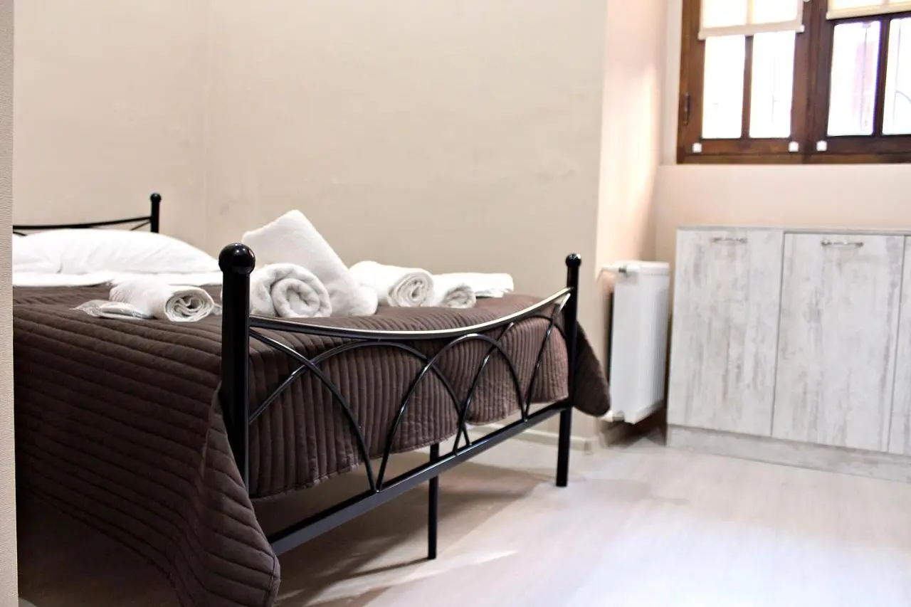 HOME 6
