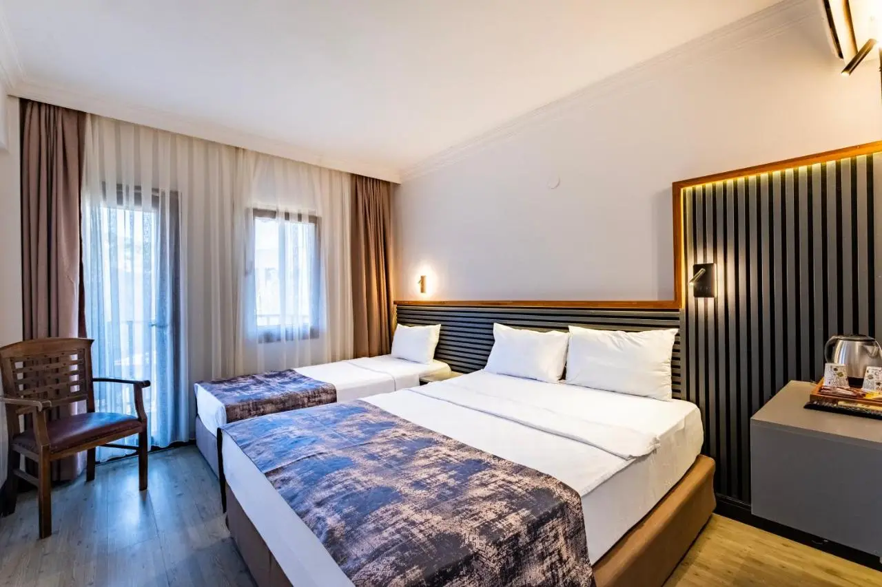 Costa Bitezhan Beach Hotel