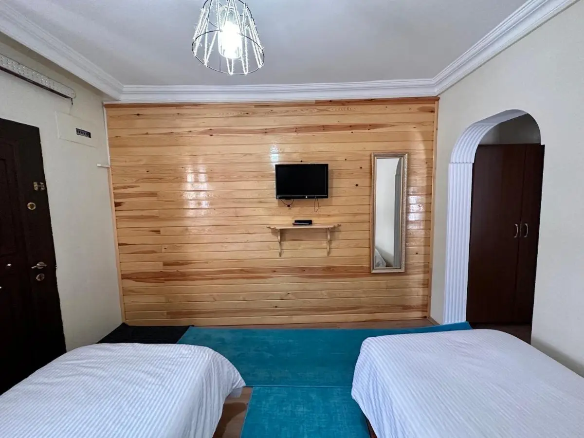 ABANT DORT MEVSİM KONAĞI HOSTEL
