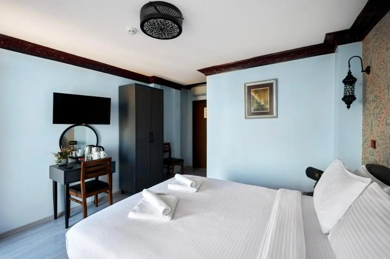 Mytra Hotel