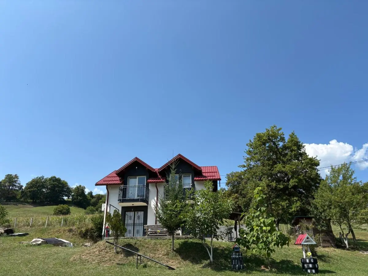 Holiday & Living House Near Sarajevo