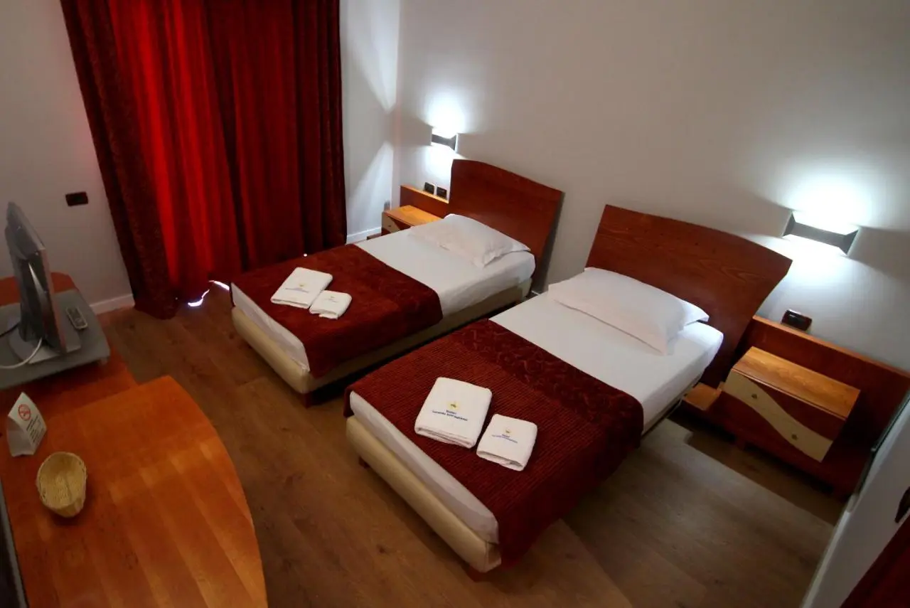 Hotel Saranda International