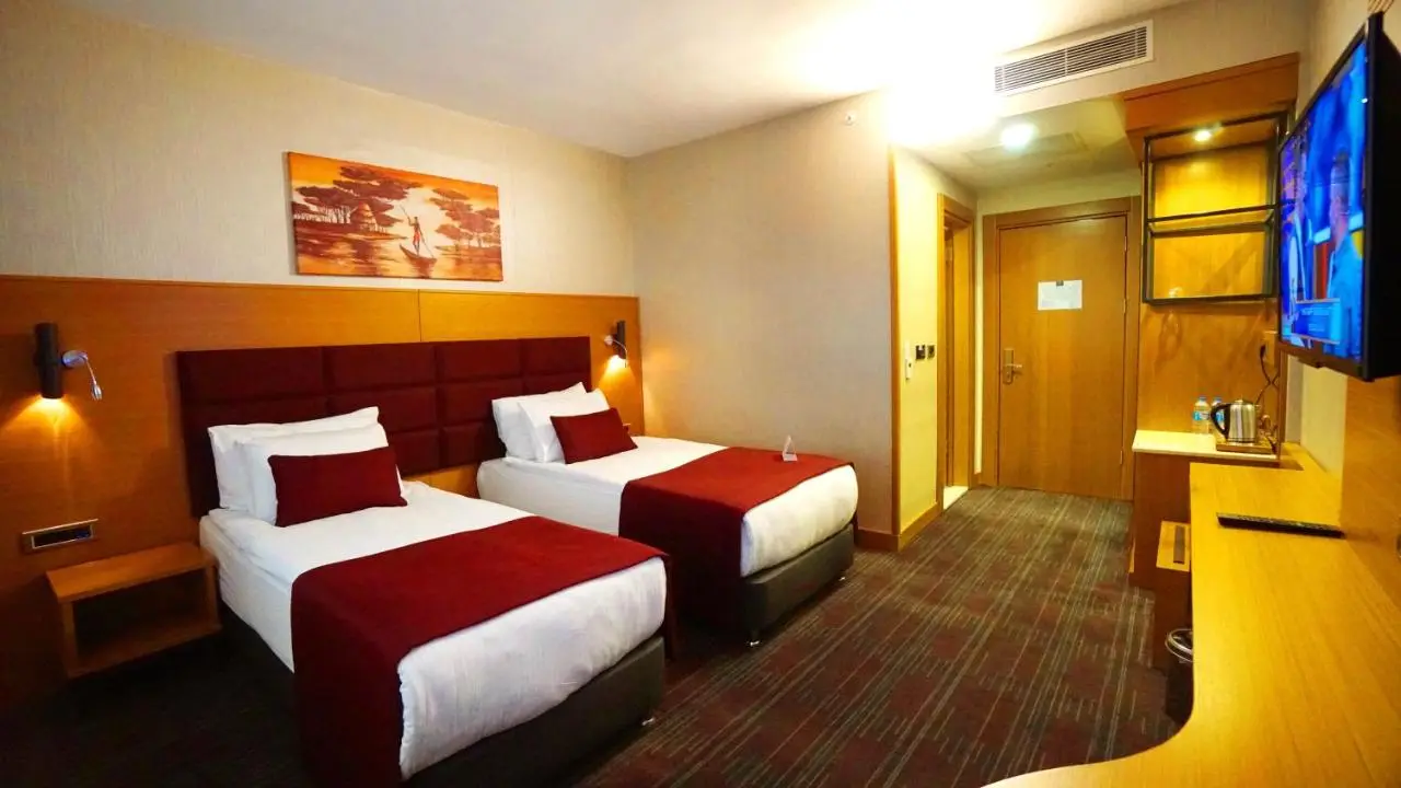 New Garden Hotel
