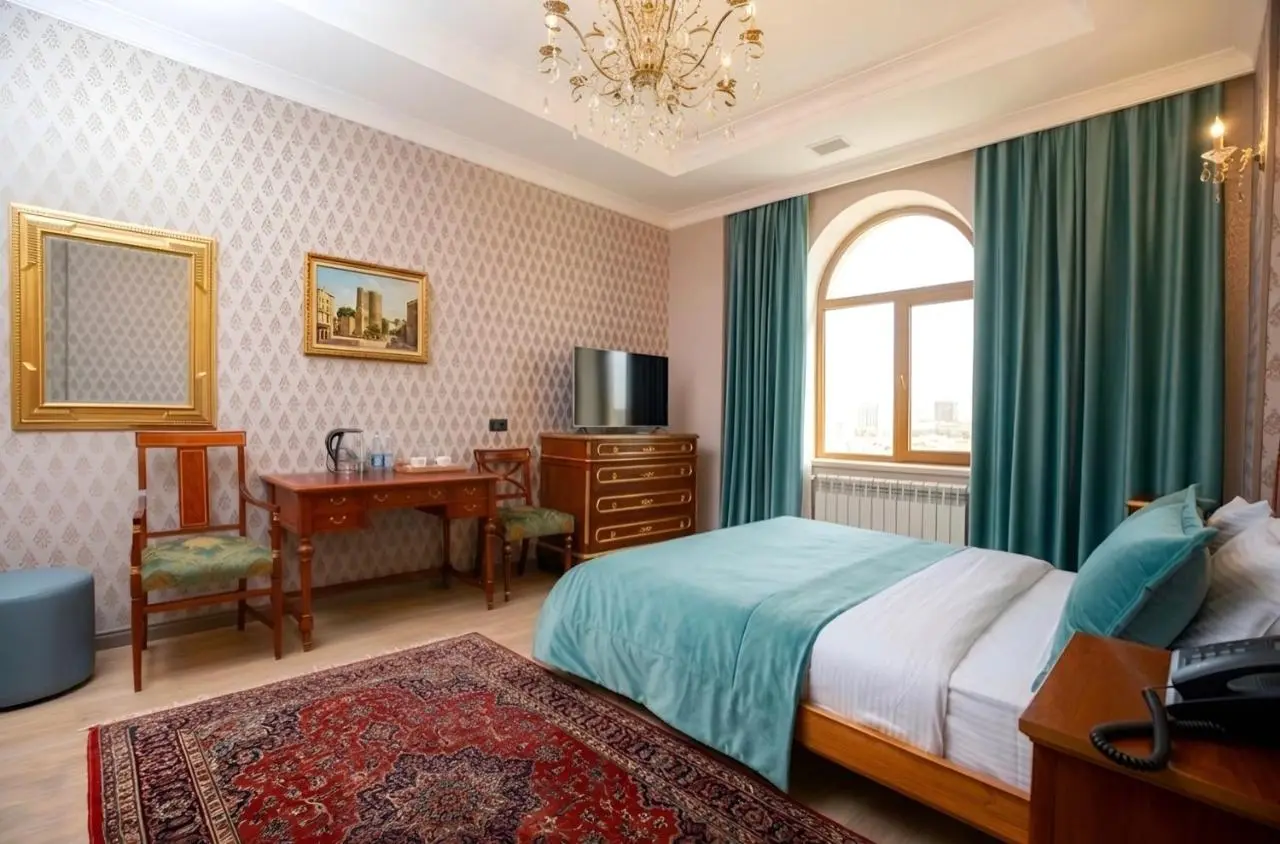 West inn Luxury Baku