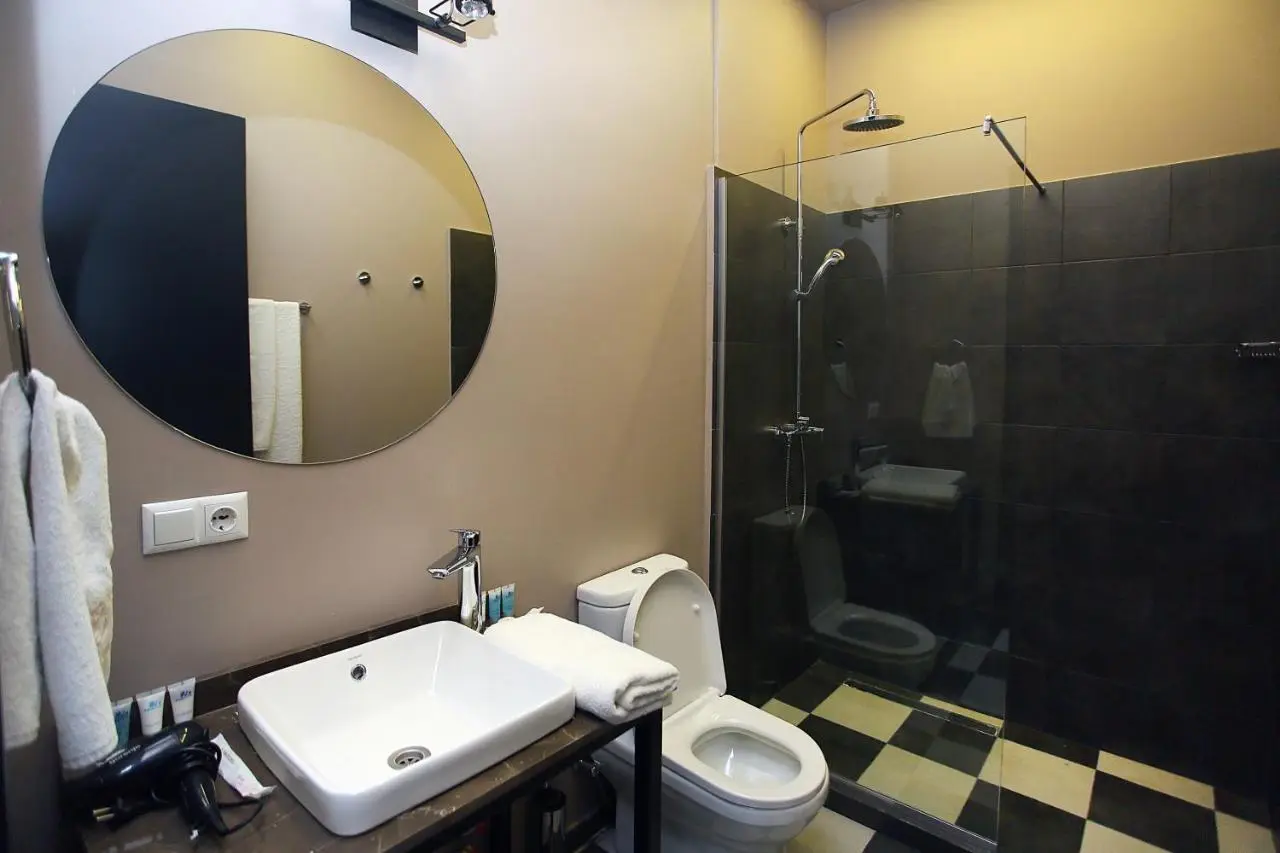 L.M Club Hotel