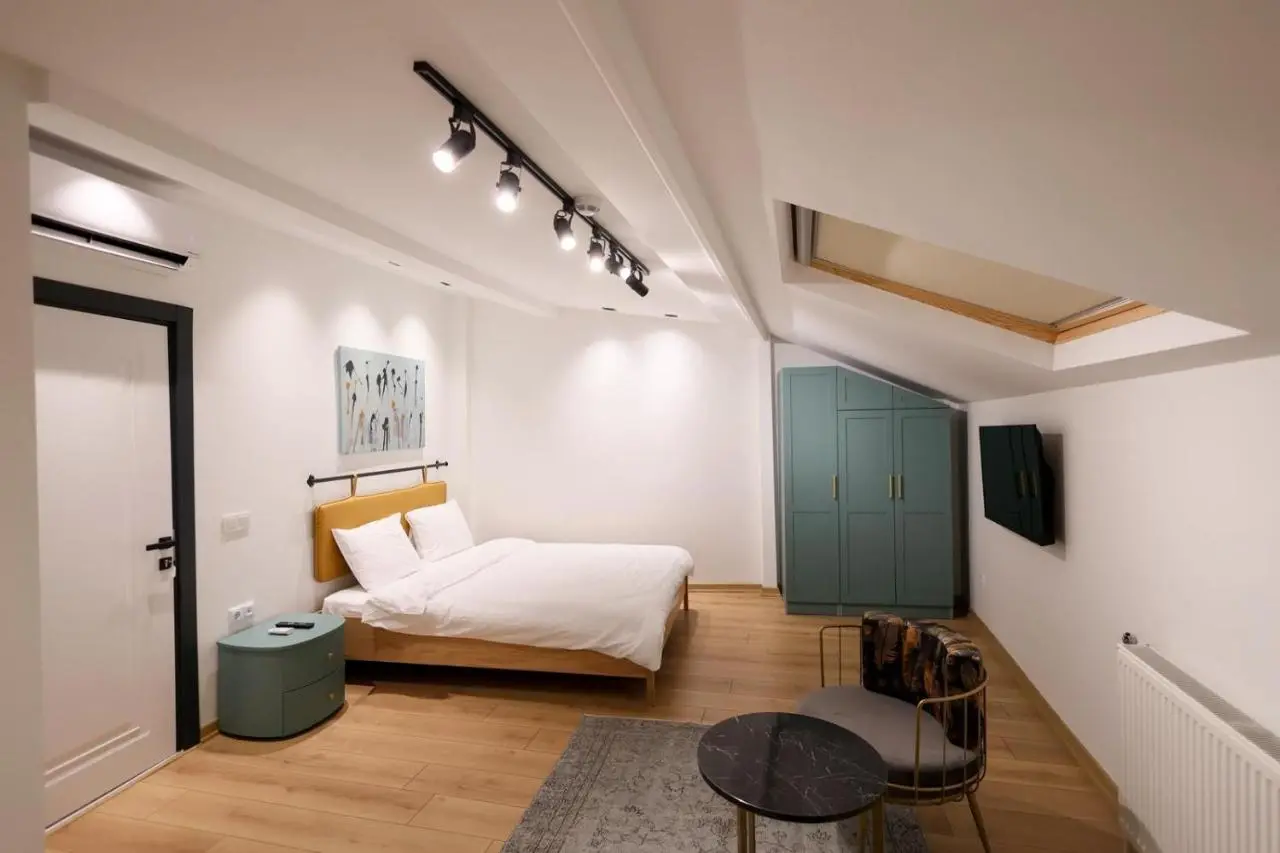 Evra Suites Hotel