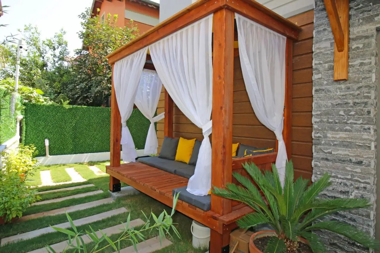 Caglar Residence
