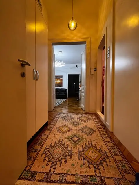 Luxurious  Apartment in Old Town+Parking