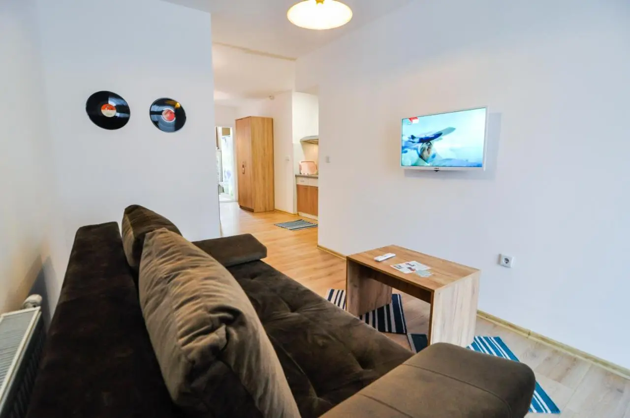 Torus Apartments