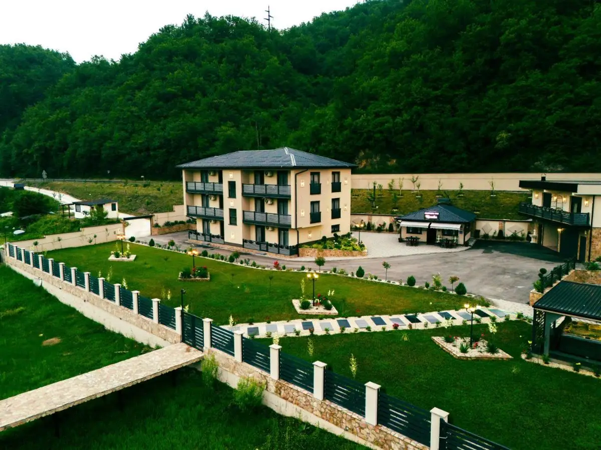 Hotel Alibabin Raj