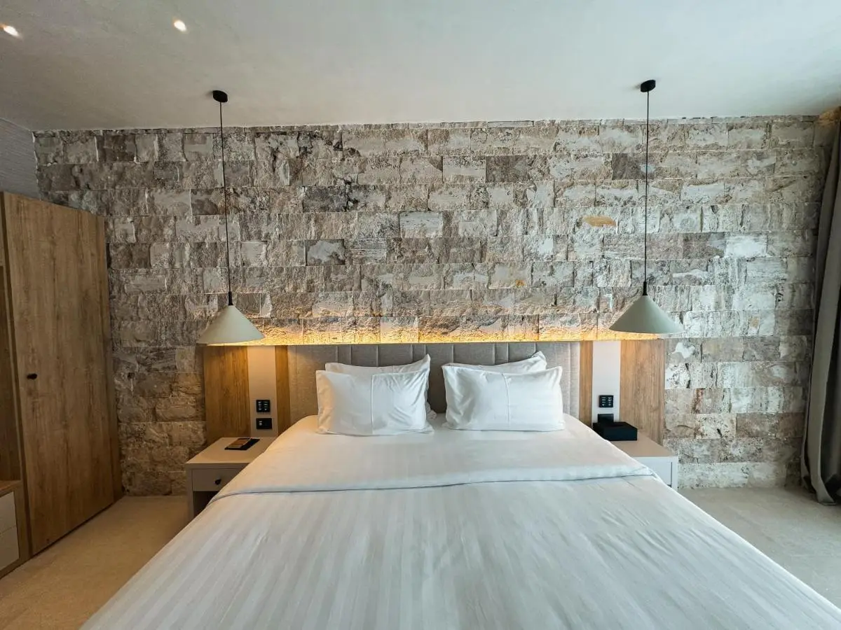 Drymades Inn Resort