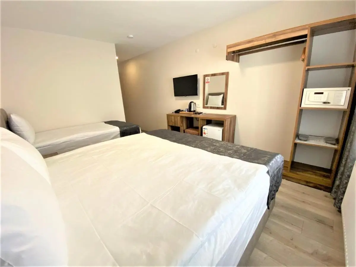 Zümrüt Palas Otel