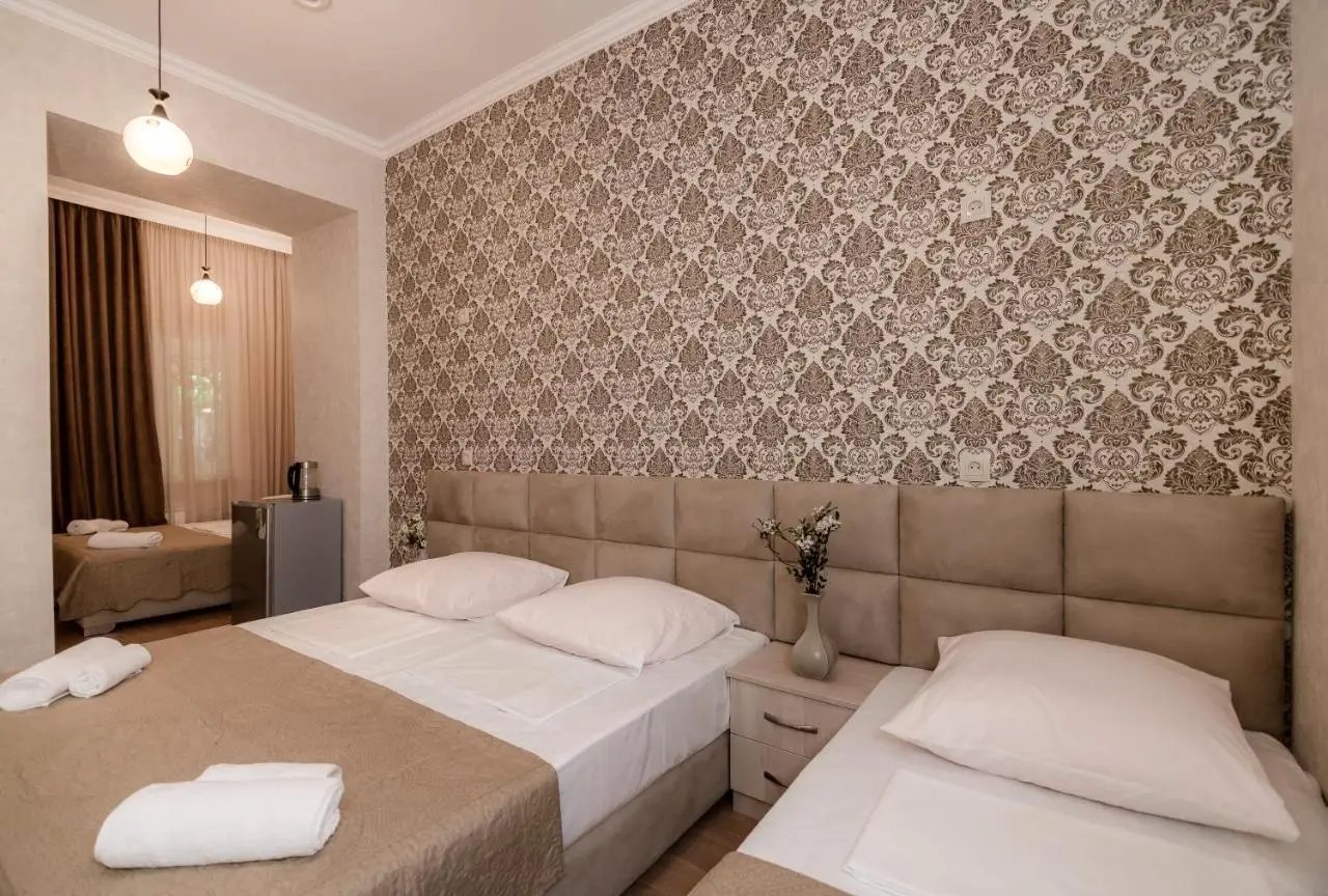 Star Hotel